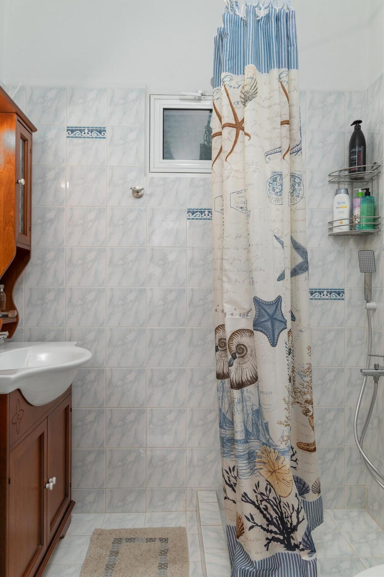 Domelia'S Luxury Apartments Near Airport & Beach アルテミダ エクステリア 写真